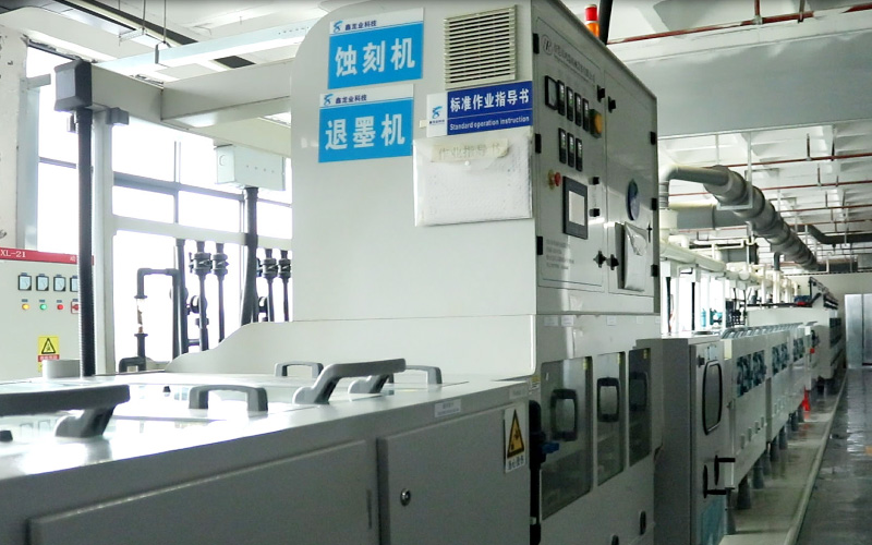 PCB imaging and etching process at XLY