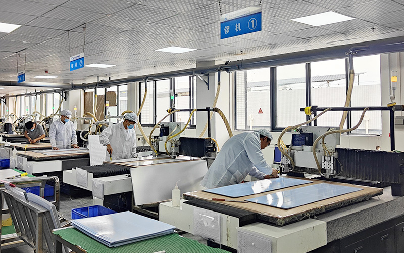 PCB drilling and routing process at XLY