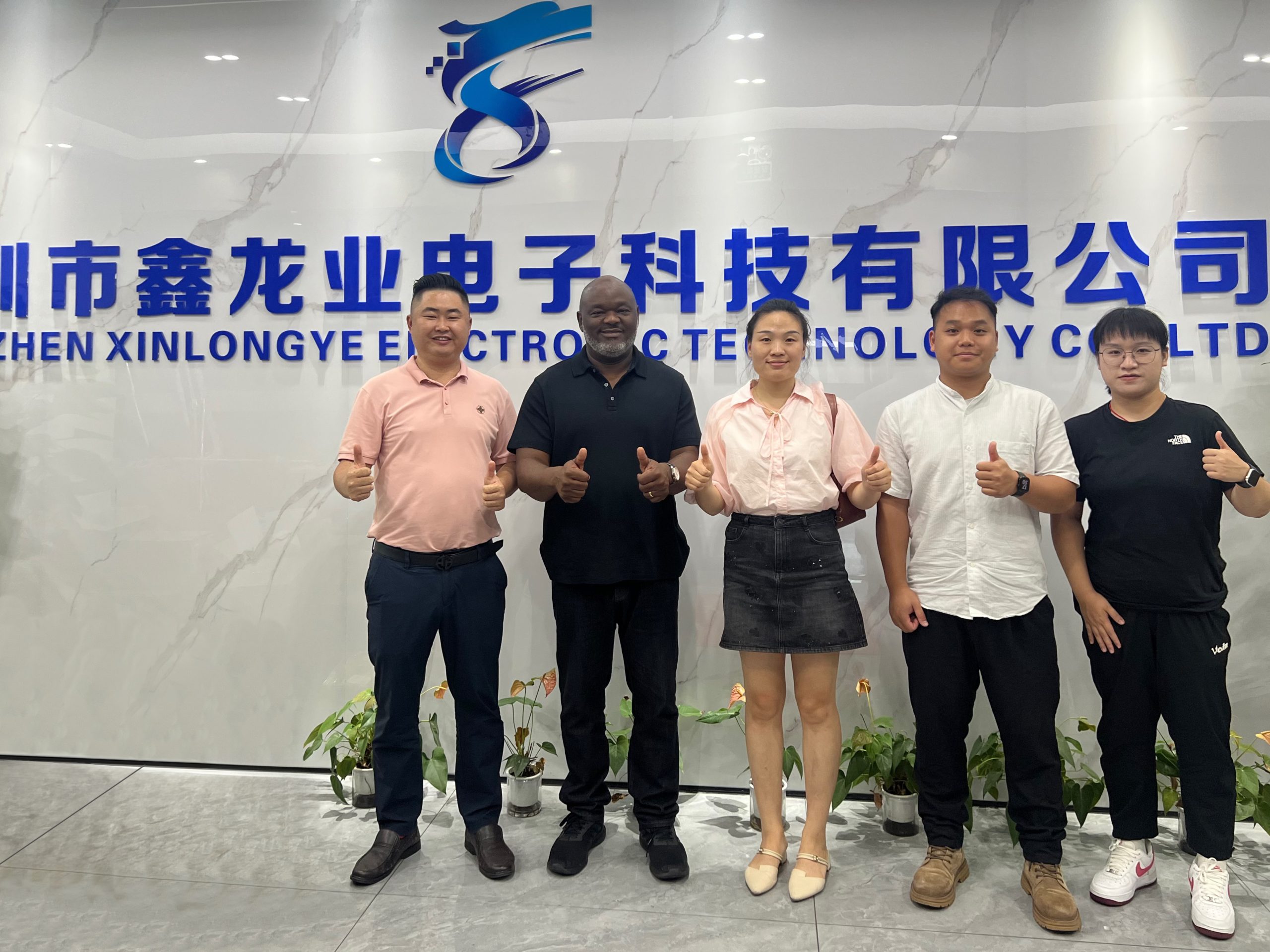XLY team with a PCB trading customer